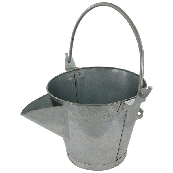 Galvanised Tar Bucket with V-Lip