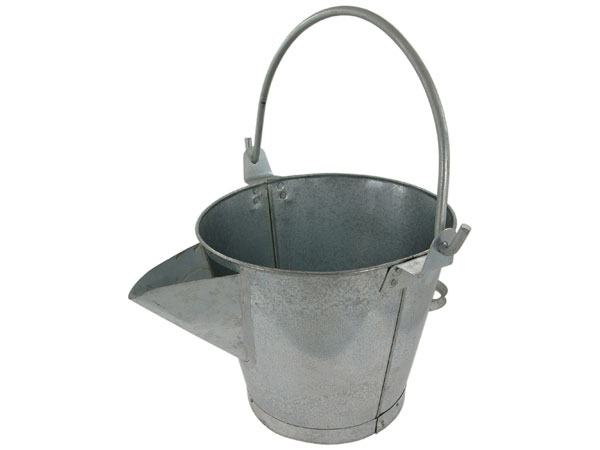 Galvanised Tar Bucket with V-Lip