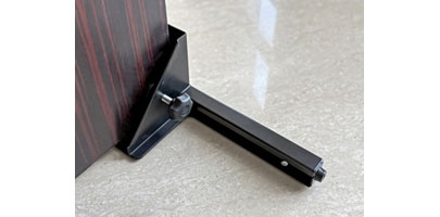 Door Stand